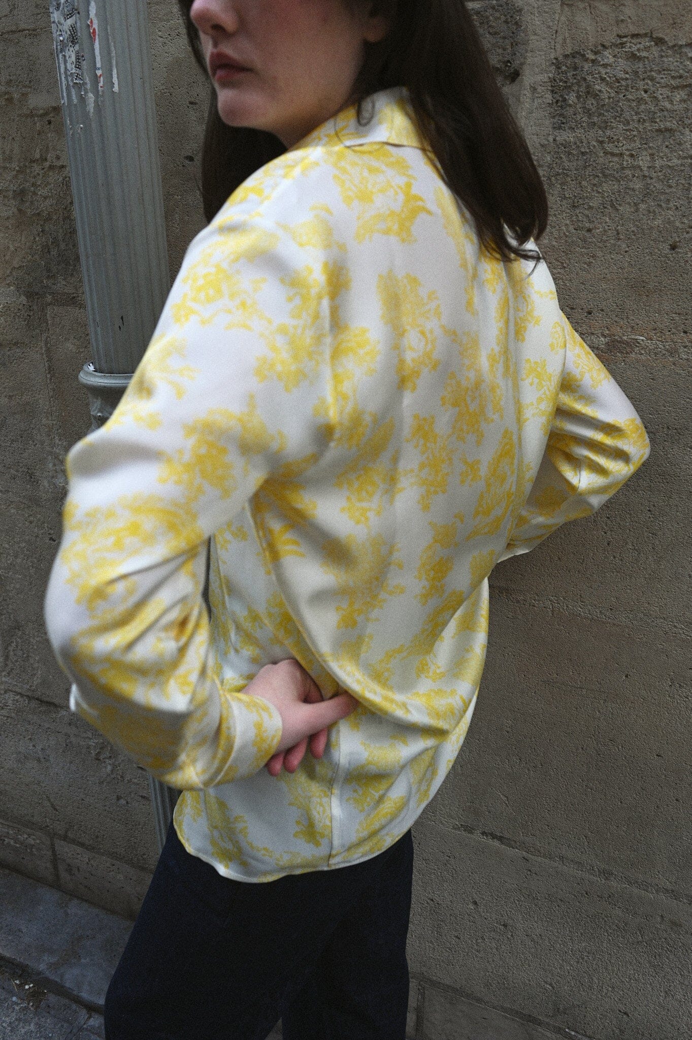 ALICE - Chemise droite en twill de soie imprimé Sevigné jaune Chemise Fête Impériale