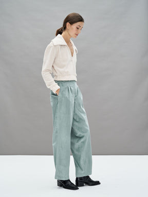 GILBERT - Pantalon taille haute à pinces en velours côtelé stretch Vert de Gris Pantalon Fête Impériale